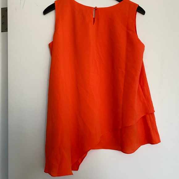 sleeveless orange top - Picture 2 of 4